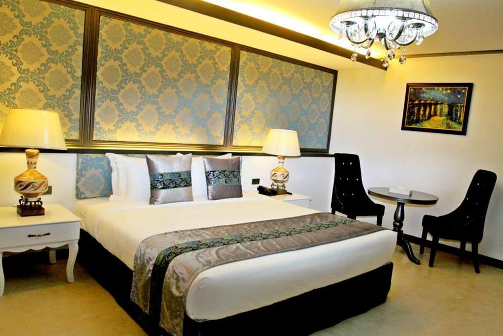 The Pepperland Hotel Legazpi Zimmer foto
